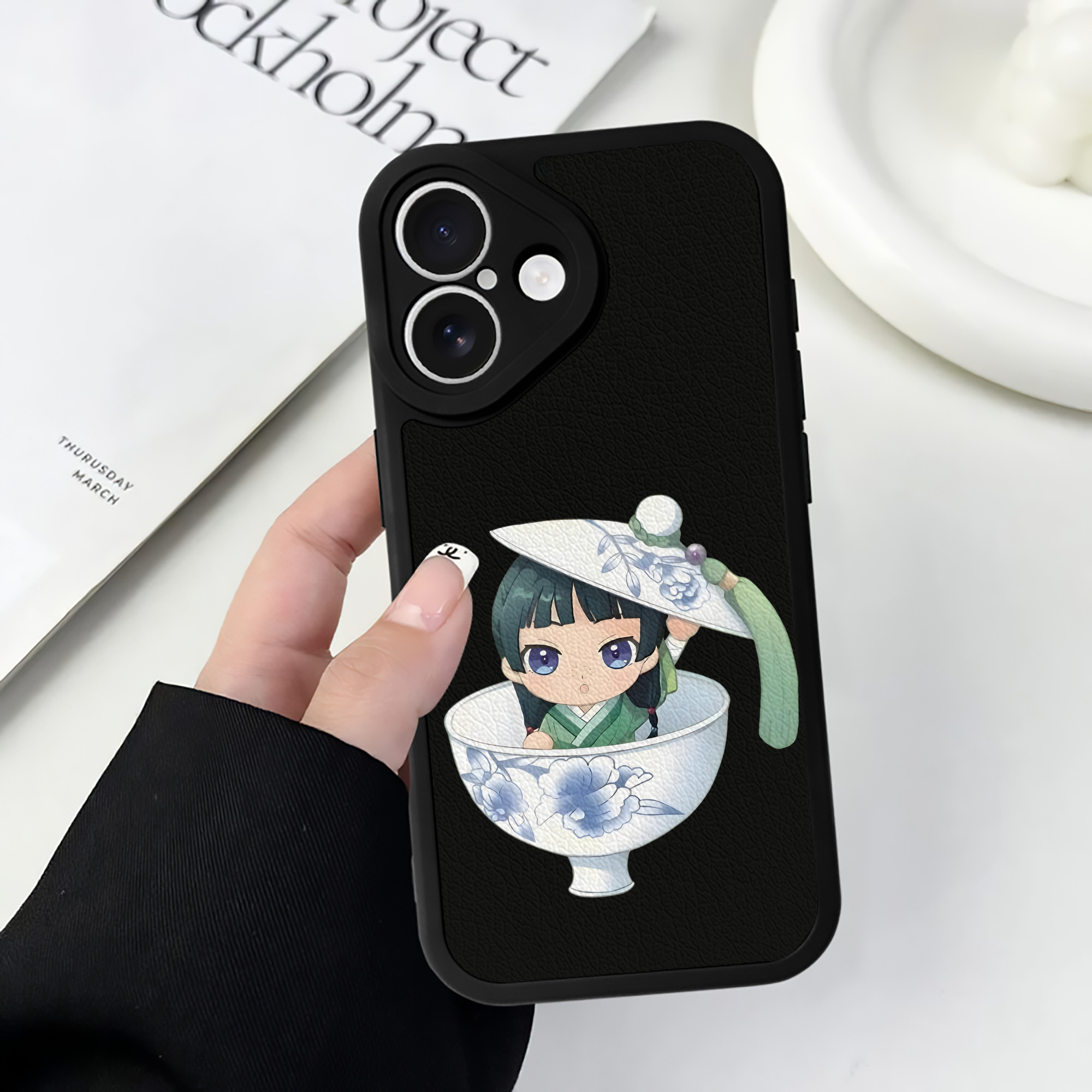 （画像用） 薬屋のひとりごと The Apothecary Diaries 【iPhone 16シリーズ対応】シリコンスマホケース（レザー調） 材質：シリコン